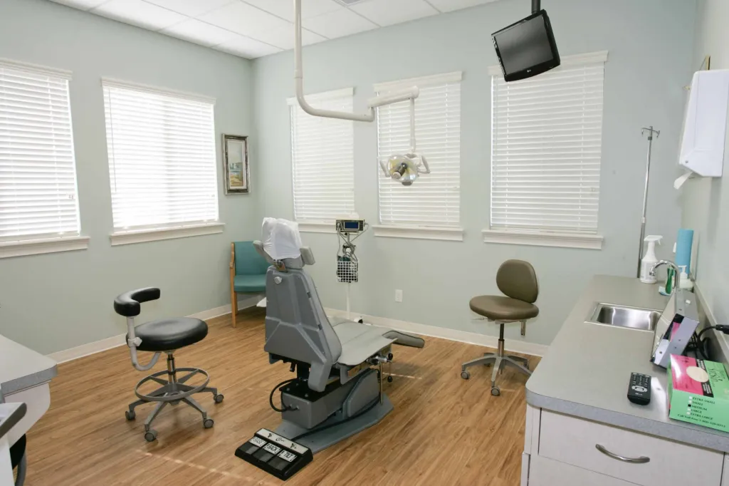Image of the Dental Exam Room